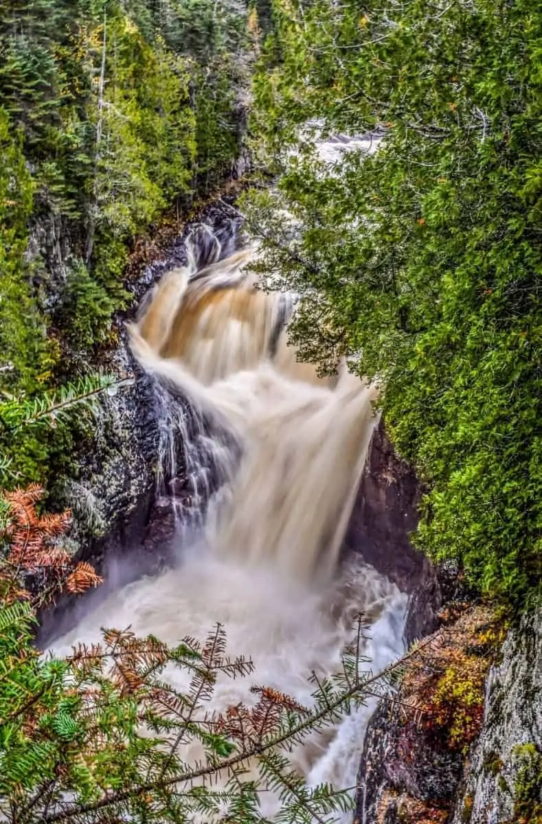 Devil's Kettle Waterfall