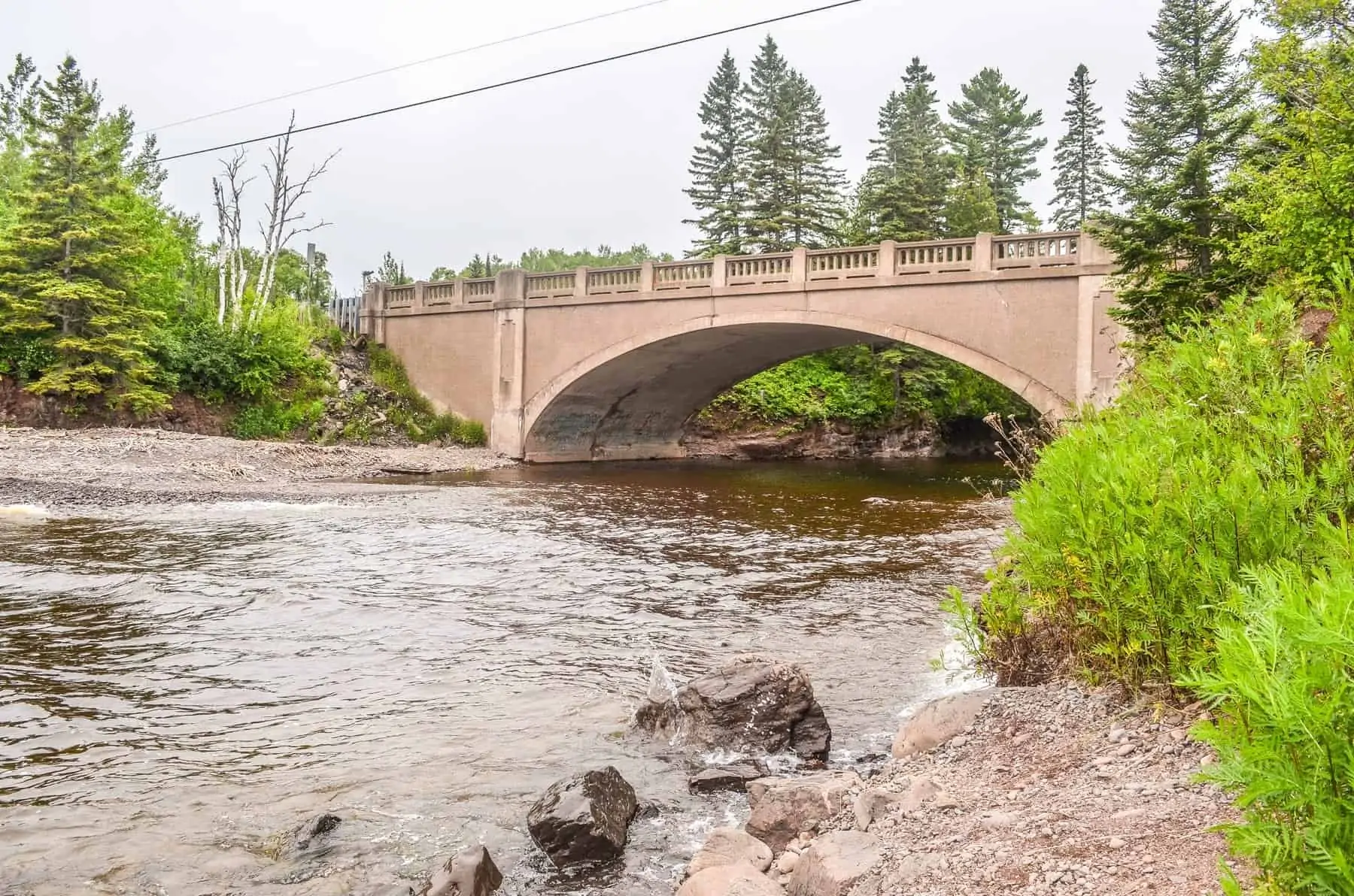 Kelsey Beach river and bridge.