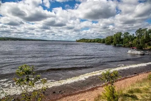 Devil Track Lake