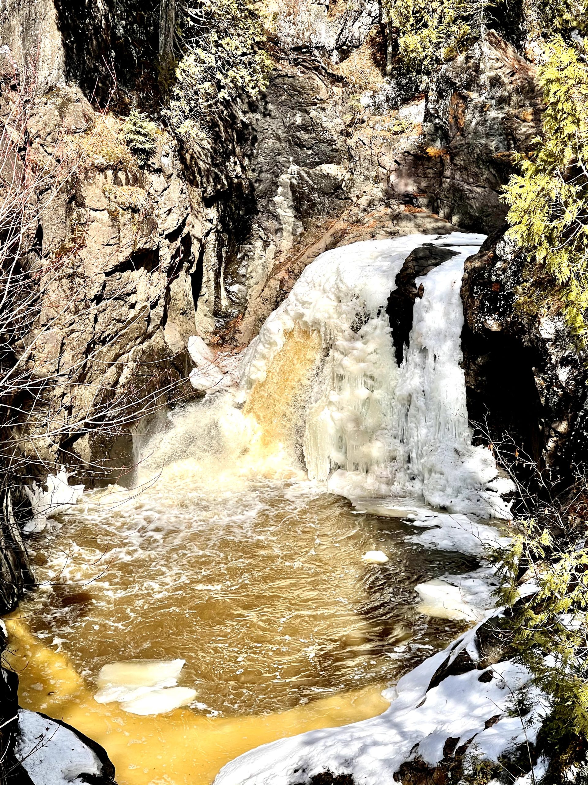 North Shore Waterfall Season